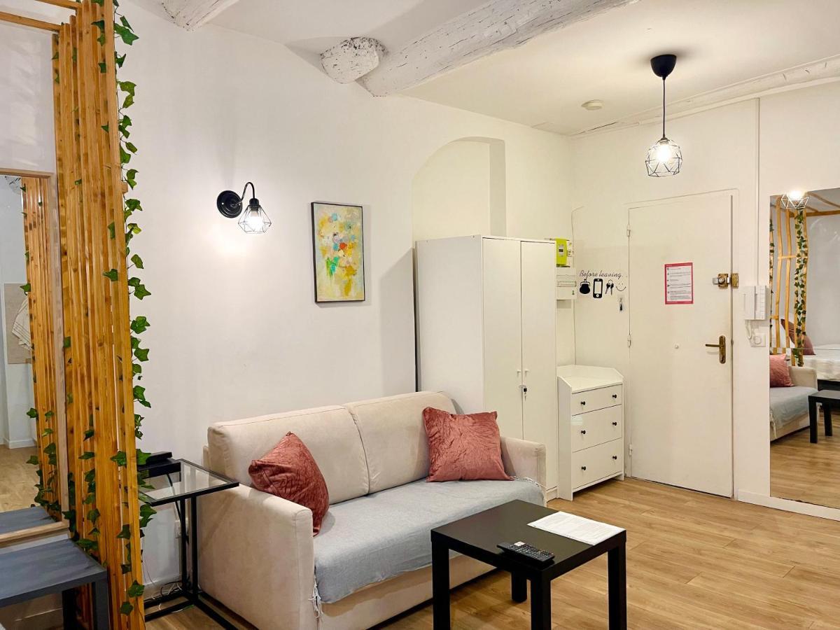 Apartamento Cosy Modern In The Heart Of With Ac Niza